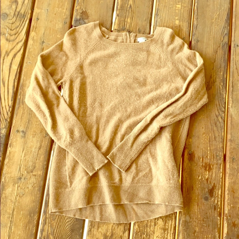 Cashmere sweater